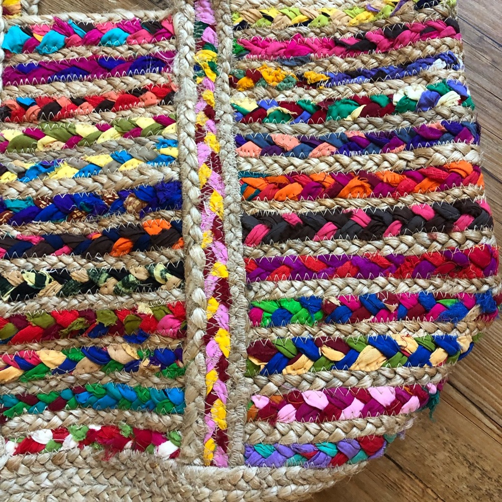 Francesca’s Straw Boho Tote Bag - Picture 9 of 10